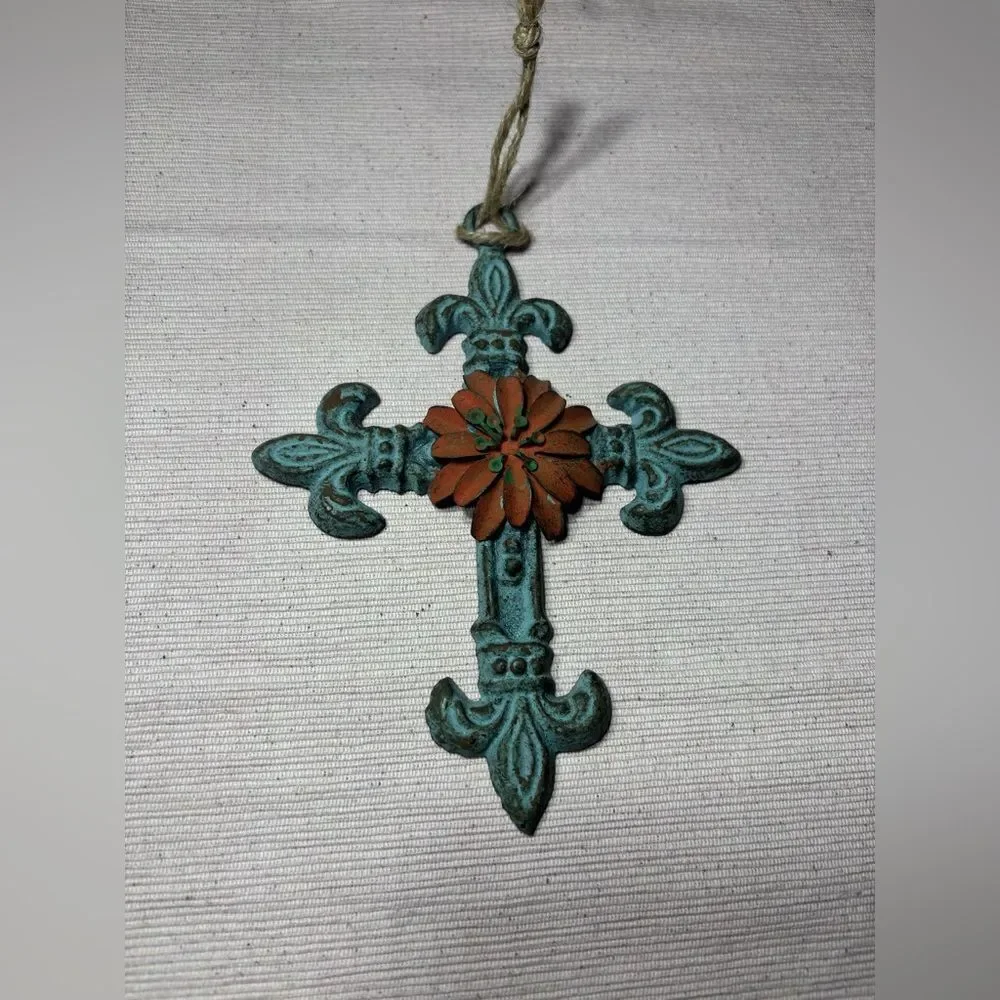 Elegant Cross Home Wall Decor EPC See photos for size references!